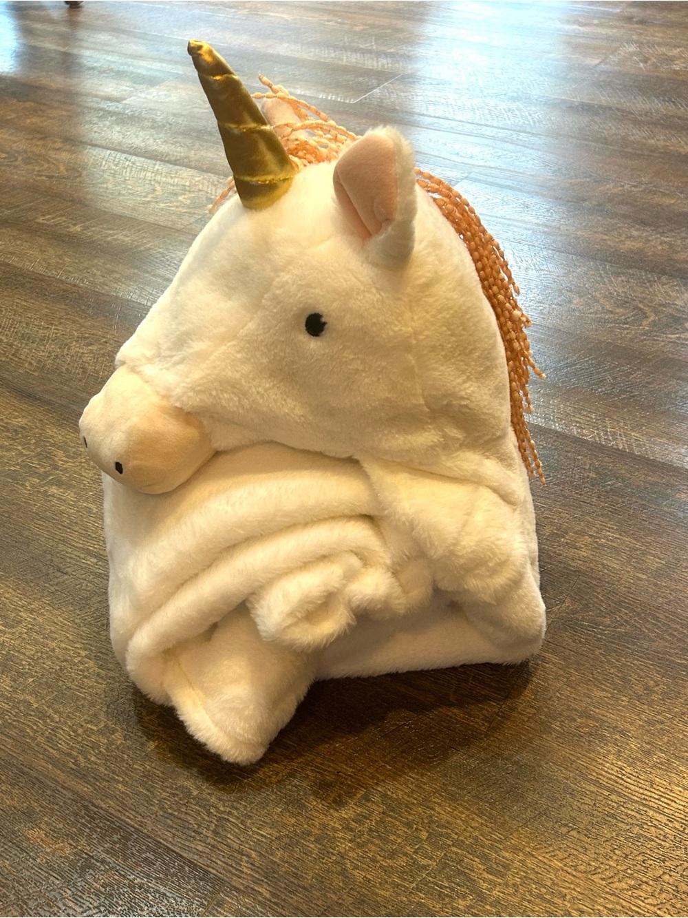 Pillowfort White Unicorn Hooded Plush Blanket with Gold Horn